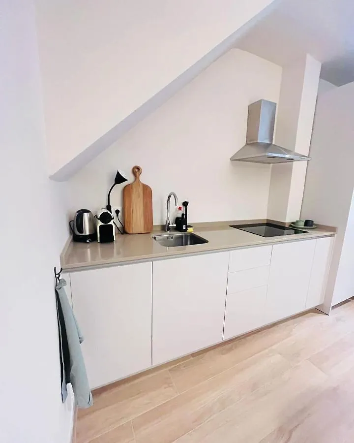 Apartmán Brandnew Beachfront Appartment Màlaga